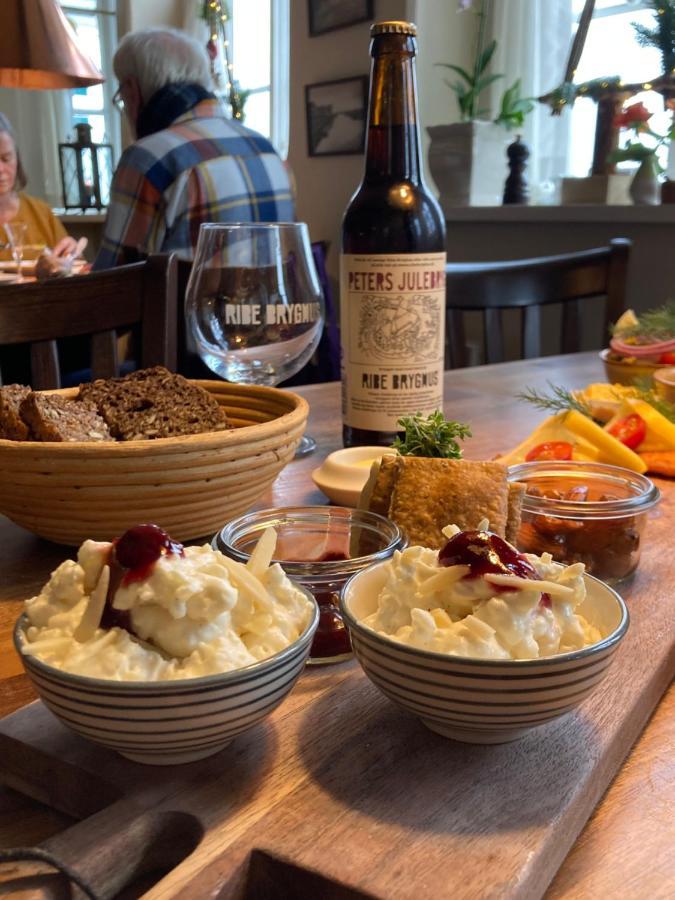Bed and Breakfast Restaurant Saelhunden Рибе Экстерьер фото